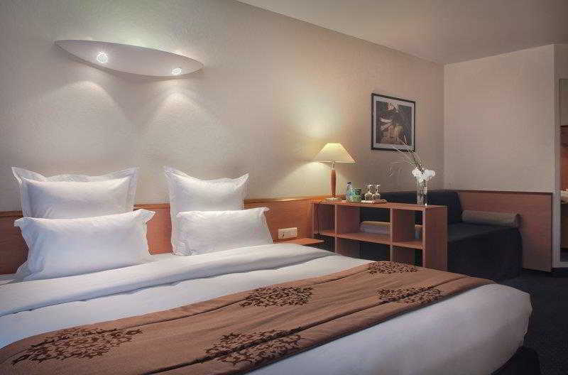 Best Western Plus Paris Сакле Экстерьер фото